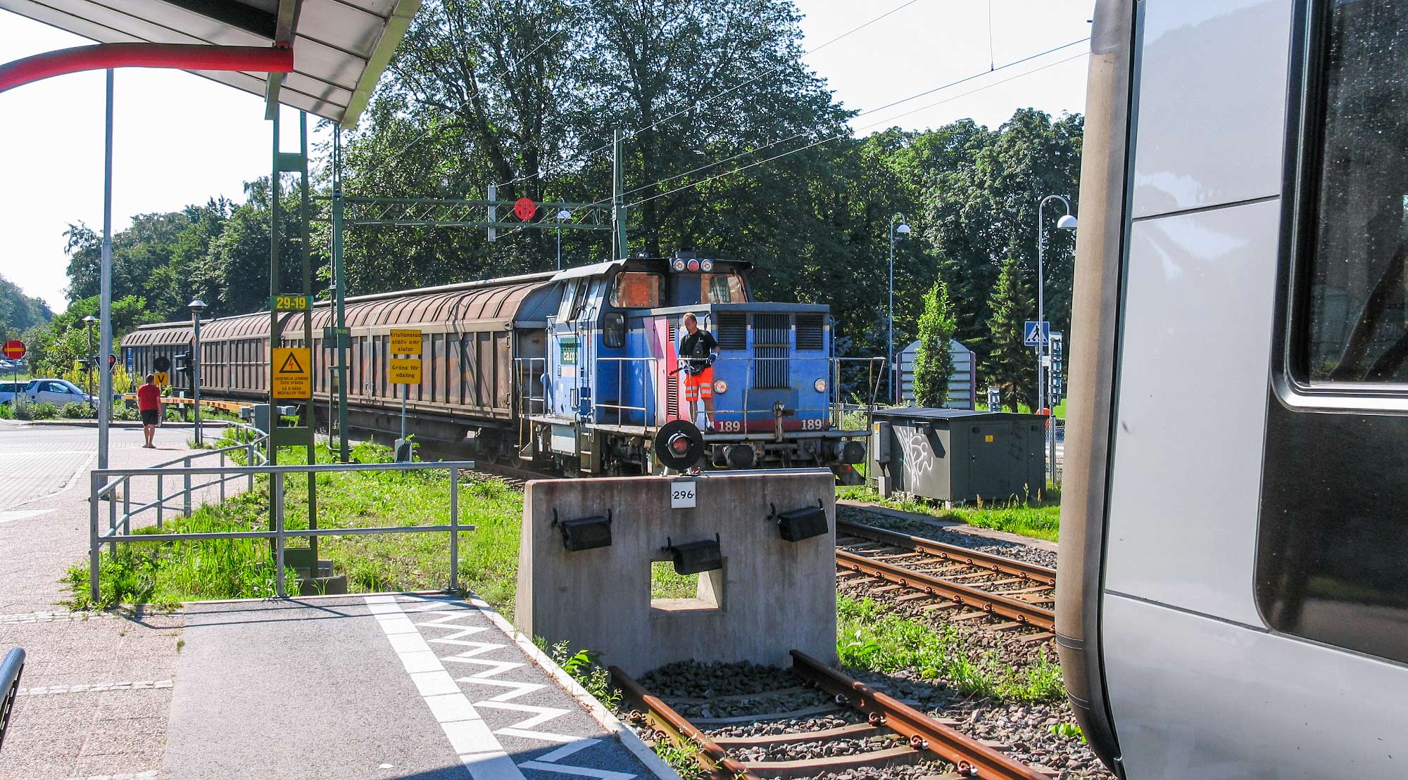 Bild: En vagnuttagning från Åhus ankommer Kristianstad C