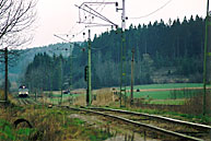 Bild: Tåg mot Strömstad vid Hogstorp 2004